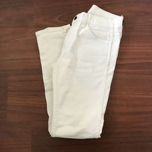 White Levis (30 x 32)